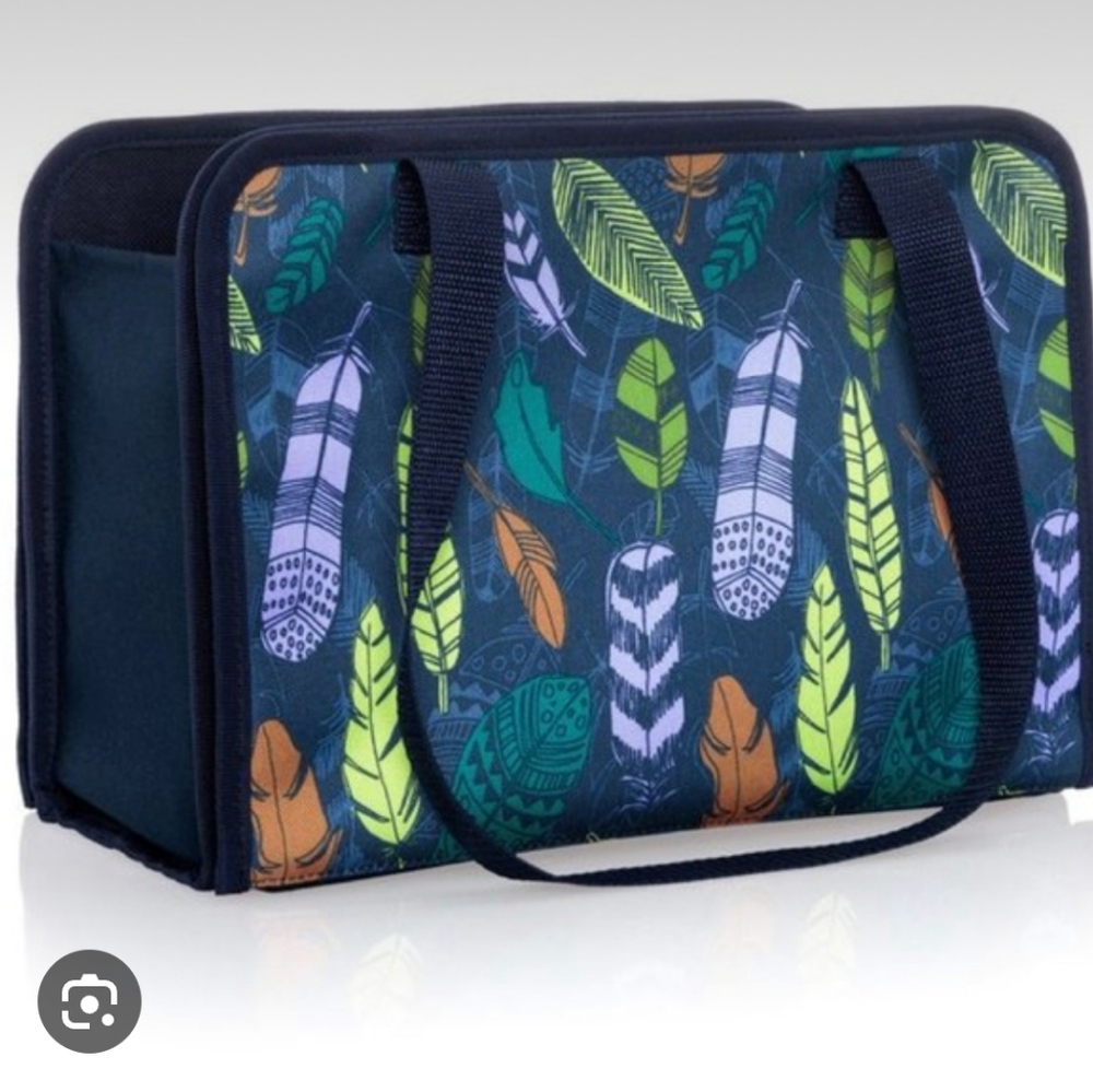 Thirty One Get Creative Caddy Falling Feathers